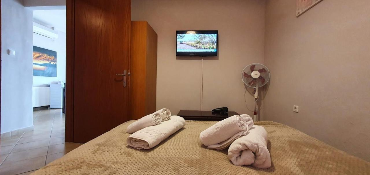 Appartement Θέα Μπροστά Στη Θάλασσα à Néa Péramos Extérieur photo